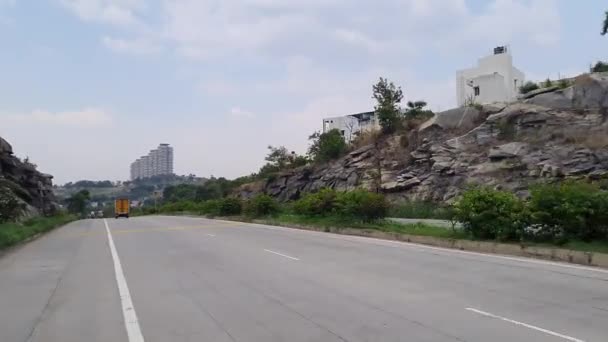 Bangalore India May 2023 Enjoying Bike Ride Clean Neat Highway — Stock Video
