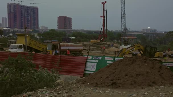 Bangalore Indie Maja 2023 Szeroki Widok Plac Budowy Dźwigami Ciężarówkami — Wideo stockowe