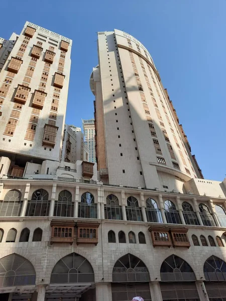 Gyönyörű Kilátás Lakóépületek Szállodák Előtt Masjid Haram Mekka Szaúd Arábia — Stock Fotó