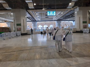 Mescid-i Haram, Mekke, Suudi Arabistan 'ın güzel iç manzarası. 