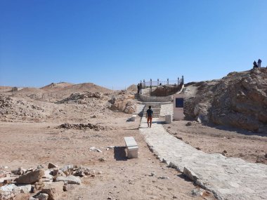 A view of the site of Moses Well is also known as Bir Al-Saidani in Bada, Tabuk, Saudi Arabia. This well is located between the desert and the mountains. A large number of pilgrims go for pilgrimage. This well has now dried up.