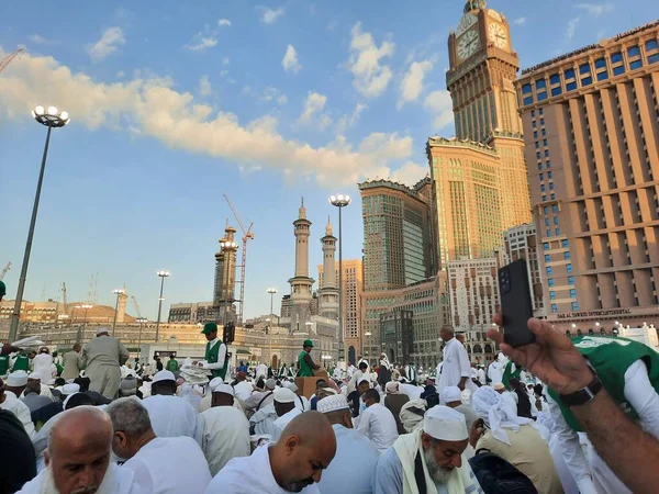 Паломники Разных Стран Мира Заняты Разгоном Дворе Мечети Аль Харам — стоковое фото