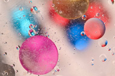 Çember ve çizgilerden soyut renkli arkaplanlar 