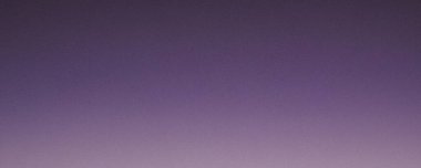 Mor rengin, karanlıktan aydınlığa geçişinin ince bir resmi. Huzurlu ve huzurlu bir atmosfer