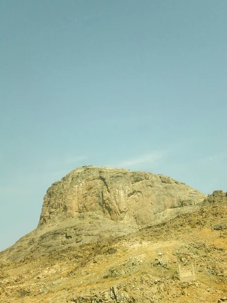 マッカにある ジャバル ヌール 光の山 預言者ムハンマドが幽閉されていた場所であると信じられています — ストック写真
