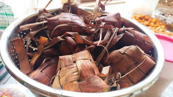 Primer Plano Ketupat Cocinado Alimento Especial Eid — Foto de Stock