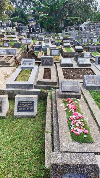 stock image Bandung, Indonesia - April 25th 2023; A solid complex of public cemeteries 