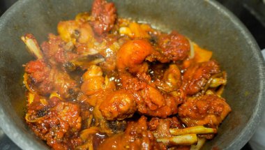 Tereyağlı tavuk pişirme işlemi, ev yapımı tarif