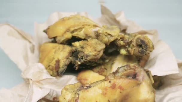 Ayam Ungkep Bumbu Kuning Żółty Przyprawiony Kurczak Gotowy Spożycia Przepis — Wideo stockowe