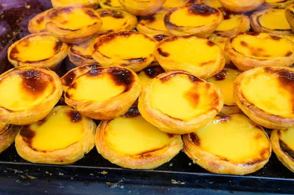 Portugals Traditionella Söta Dessert Pastel Nata Ägg Vaniljsås Bakverk Serveras — Stockfoto