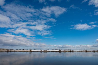 Çeçe, Pomeranya Voyvoda Wisla Nehri manzaralı, Polonya kışın