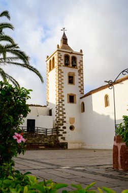Streets and white houses of Canarian old town Betancuria on Fuerteventura island, winter in Spain