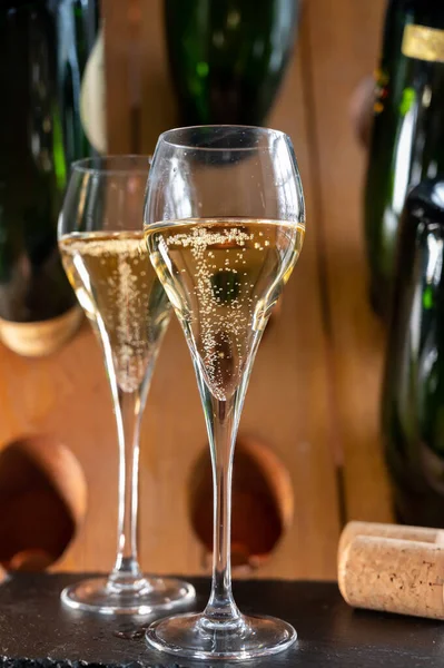Glasses Sparkling White Wine Champagne Gran Cru Cava Bubbles Classic — Stock fotografie