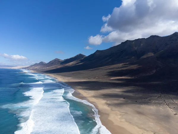 Vista Aérea Sobre Difícil Acesso Areia Dourada Longa Praia Cofete — Fotografia de Stock