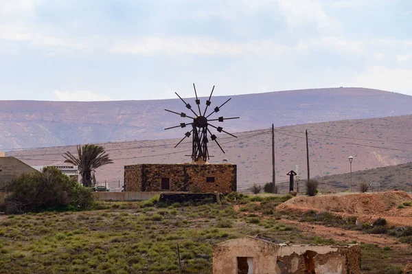 Old Traditional Canarian Grain Wind Mill Antigua Village Countryside Landscape — Photo