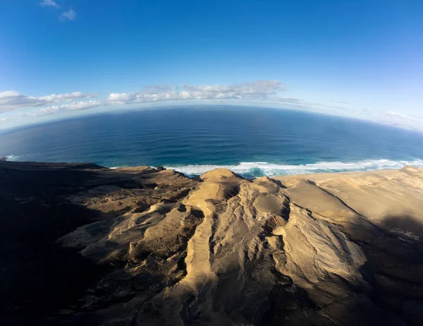 Letecký Pohled Obtížný Přístup Zlaté Písčité Dlouhé Pláži Cofete Skryté — Stock fotografie