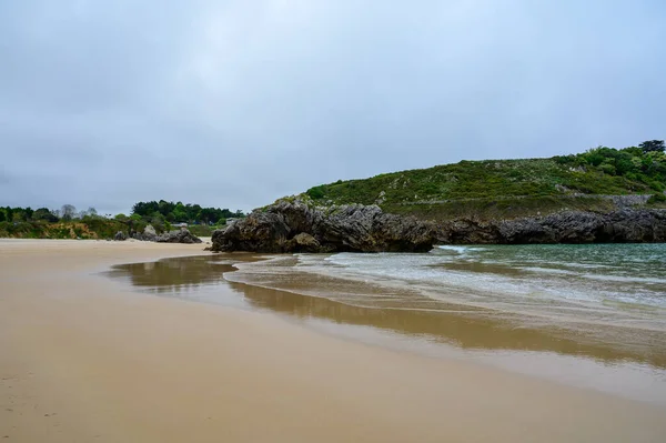 Celorio Daki Playa Borizo Daki Kayalara Bakın Kuzey Spanya Asturias — Stok fotoğraf