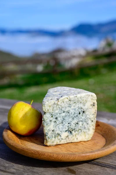 Degustarea Cabrales Brânză Albastră Făcută Fermierii Lactate Rurale Din Asturias — Fotografie, imagine de stoc