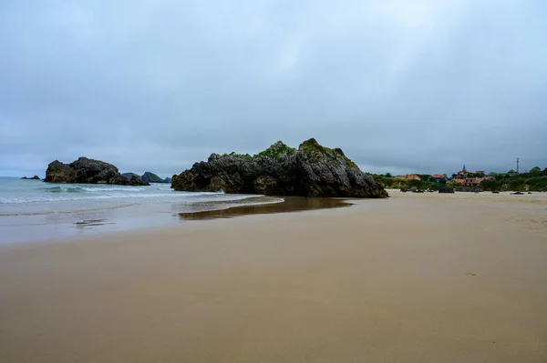 Celorio Daki Playa Borizo Daki Kayalara Bakın Kuzey Spanya Asturias — Stok fotoğraf