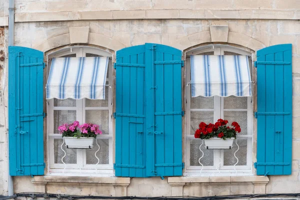Veduta Vecchie Stradine Case Nell Antica Città Francese Arles Destinazione — Foto Stock