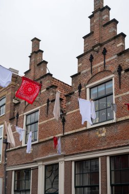 Brielle, Hollanda, 1 Nisan 1572 'de İspanyollardan kurtulan ilk kasaba, Hollanda tarihi.