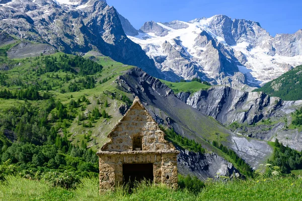 Grave Villaggio Nel Dipartimento Hautes Alpes Nel Sud Est Della — Foto Stock