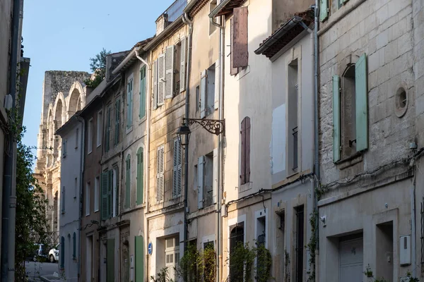 Vista Sobre Antigas Ruas Estreitas Casas Antiga Cidade Francesa Arles — Fotografia de Stock