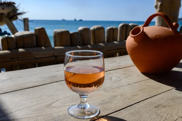 Sommerfest Der Provence Ein Glas Rosenwein Auf Der Bar Terrasse — Stockfoto