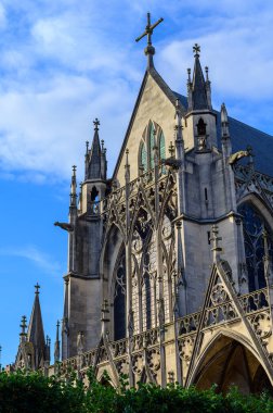 Troyes 'in ortaçağ merkezi. Yarı keresteli evleri ve dar sokakları olan eski şehir. Şampanya, Fransa, turizm beldesi.