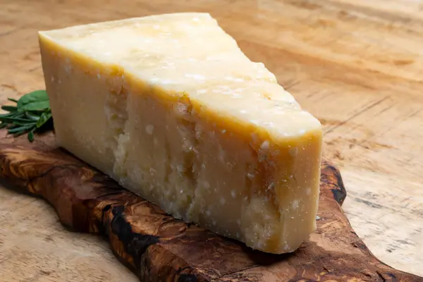 Cheese Collection Hard Matured Yellow Italian Cheese Parmesan Parmigiano Reggiano — Stock Photo, Image