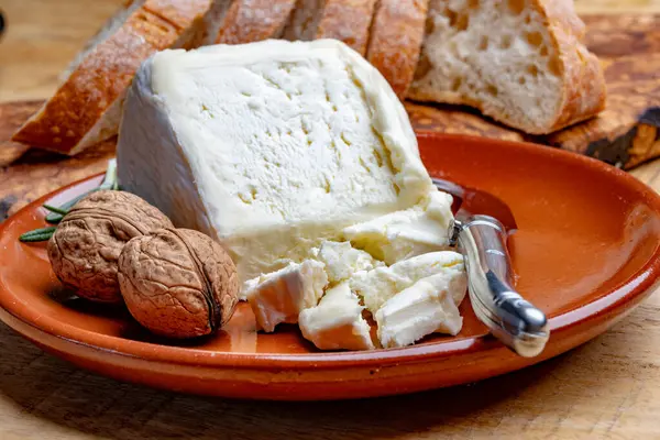 Delice Bourgogne Γαλλικό Τυρί Αγελαδινό Γάλα Από Βουργουνδία Της Γαλλίας — Φωτογραφία Αρχείου