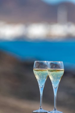 Fuerteventura 'nın güneyi, Kanarya adaları, mavi okyanus, dağlar, İspanya