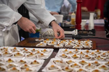 Fransız restoranlarının büyük aşçıları, kış festivali, Champagne Bulvarı, Epernay, Fransa