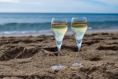 Fuerteventura 'nın güneyi, Kanarya adaları, mavi okyanus, dağlar, İspanya