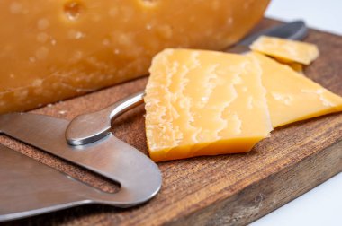 Peynir koleksiyonu, Hollanda 'nın 1000 günlük olgun sert peyniri Hollanda' nın inek sütünden yapılır.