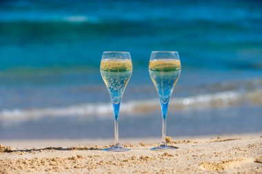 Fuerteventura 'nın güneyi, Kanarya adaları, mavi okyanus, dağlar, İspanya