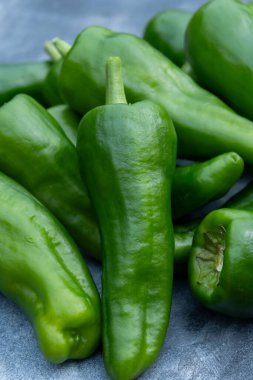 Padron belediyesinden Padron yeşil biberi ya da Herbn biber karabiberi çeşitliliği.