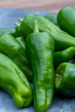 Padron belediyesinden Padron yeşil biber ya da Herbn landrace çeşitleri, ızgara ya da barbekü için.