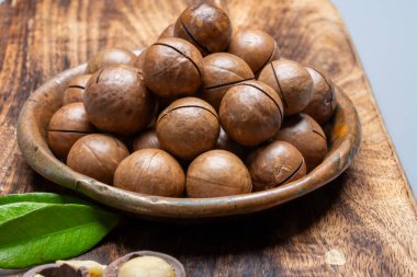 Avustralya Queensland Macadamia fındığı, ya da çalılık, maroochi, bauple fındığı, kesilmiş fındık, taze hasat yakın