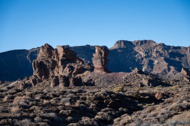 Tenerife 'deki Teide Ulusal Parkı' nın ziyareti ve kışın volkanik manzaralar, Kanarya Adaları, İspanya