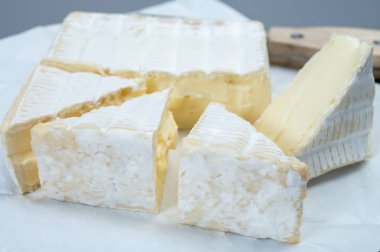 Fransız yumuşak kare pont l 'eveque çiğ inek sütlü peynir Calvados departmanı, Normandiya, Fransa