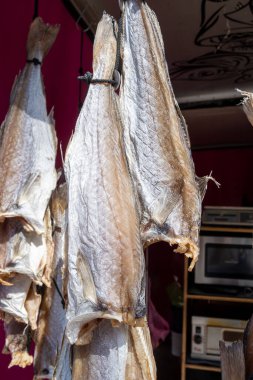 Oostende, Belçika 'da deniz gezintisine havayla ya da tuzlanmış morina balığıyla süslenmiş.