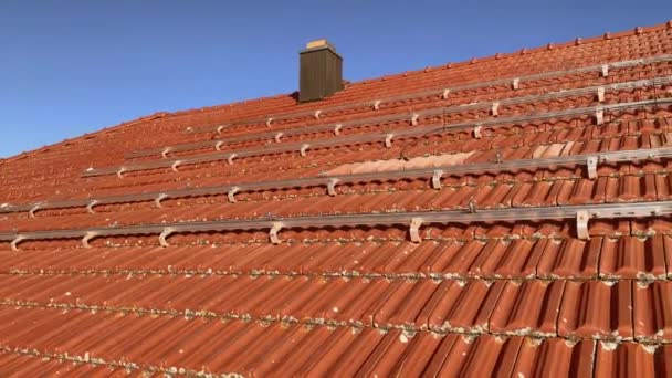 Profil Atap Rumah Untuk Meletakkan Panel Surya — Stok Video