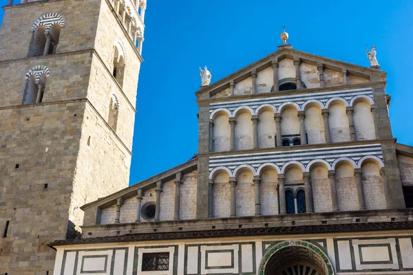 Πρόσοψη Του Καθεδρικού Ναού Pistoia Τοσκάνη Ιταλία — Φωτογραφία Αρχείου