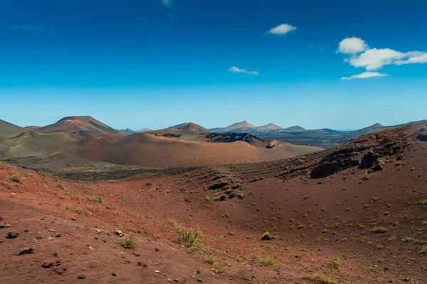 Vulkanisch Landschap Van Timanfaya National Park Lanzarote Canarische Eilanden Spanje Rechtenvrije Stockafbeeldingen
