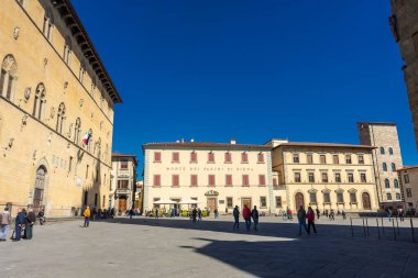 Pistoia, İtalya, 18 Nisan 2022: Şehir merkezinin ana meydanı
