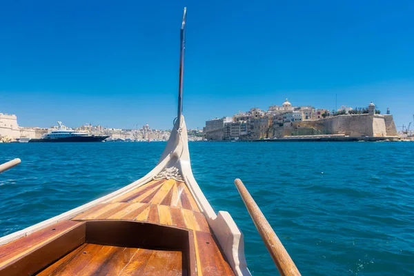 Traditionele Boot Varen Naar Drie Steden Vanuit Valletta Malta — Stockfoto