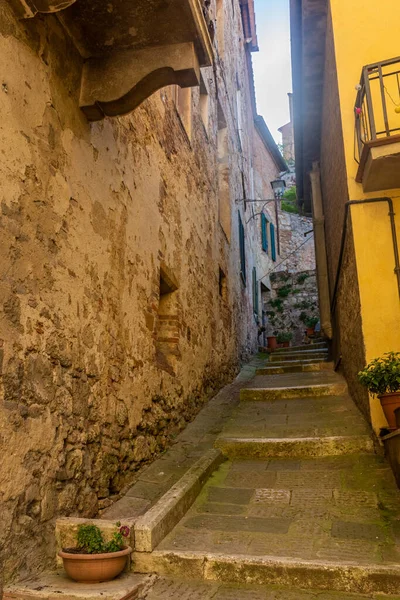 Rue Médiévale Dans Centre Historique Montepulciano Toscane Italie — Photo