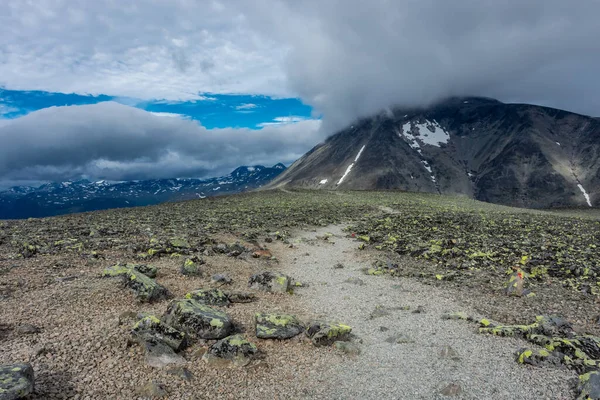 Hiking Trail Besseggen Ridge Jotunheimen National Park – stockfoto