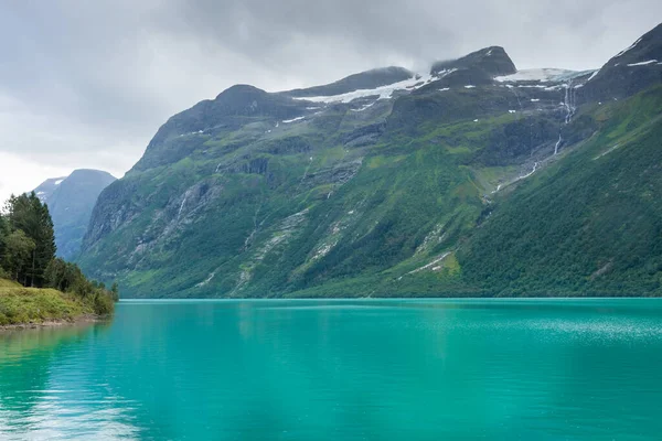 Landscape Lovatnet Glacial Lake Turquoise Crystal Clear Water Norway — Stock Photo, Image